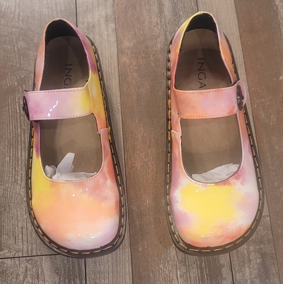 NWB! Ingaro Slip Resistant Tye Dye Mary Jane Nursing Shoes 7.5 - Picture 4 of 7